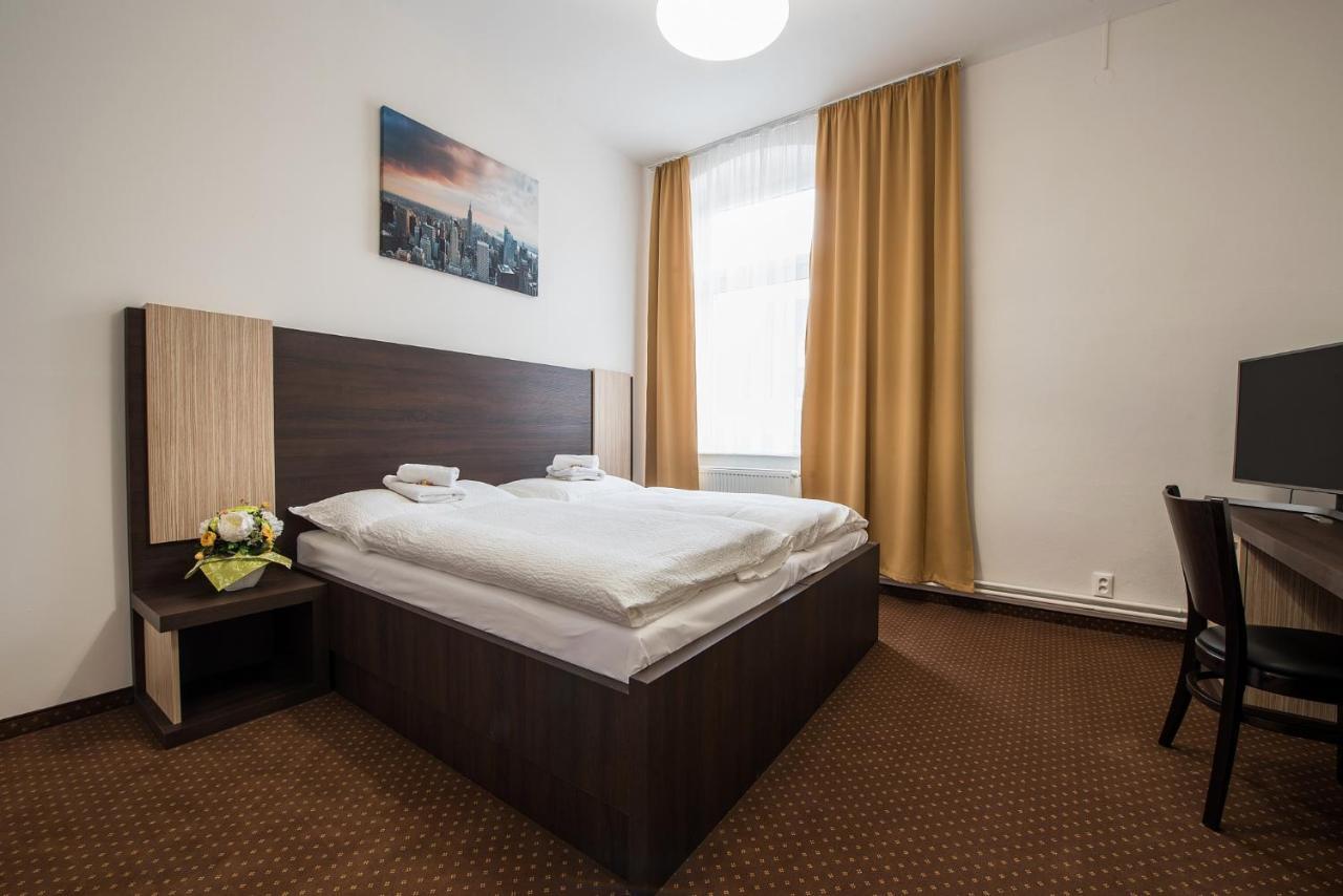 Spišská Nová Ves Penzion Resa מראה חיצוני תמונה